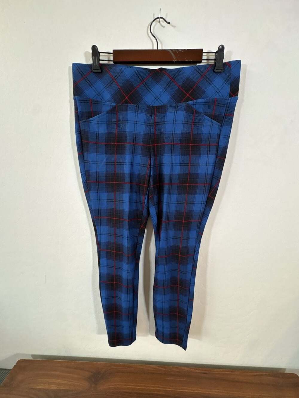 Studio by Torrid Pull-On Pocket Pixie Luxe Ponte High-Rise Skinny Pants Blue Pla